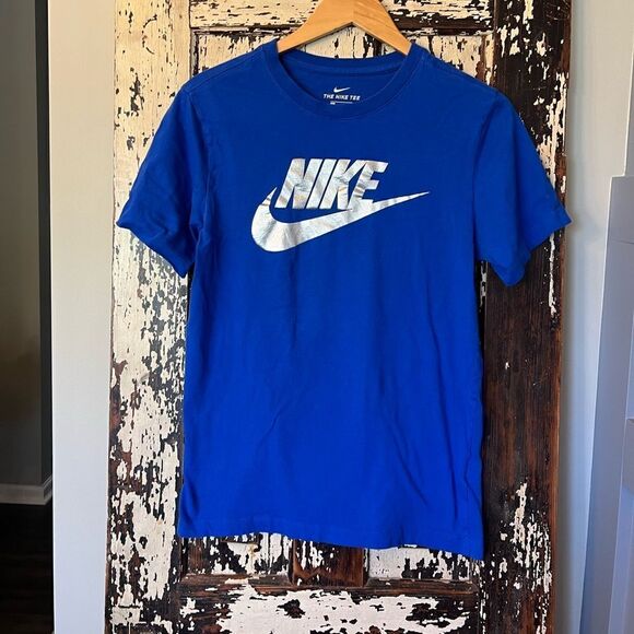 Nike Blue and silver metallic logo unisex T-shirt. Size Small. - Picture 1 of 7